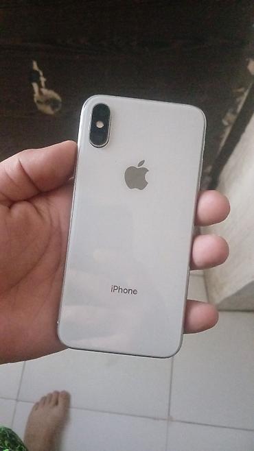 IPhone X, Gümüşü, Simsiz şarj lalafo.az -da IPhone X, Gümüşü, Simsiz şarj