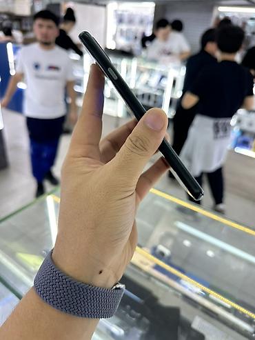 Google: Google Pixel 5, Б/у, 128 ГБ, цвет - Черный, 1 SIM, eSIM — 3