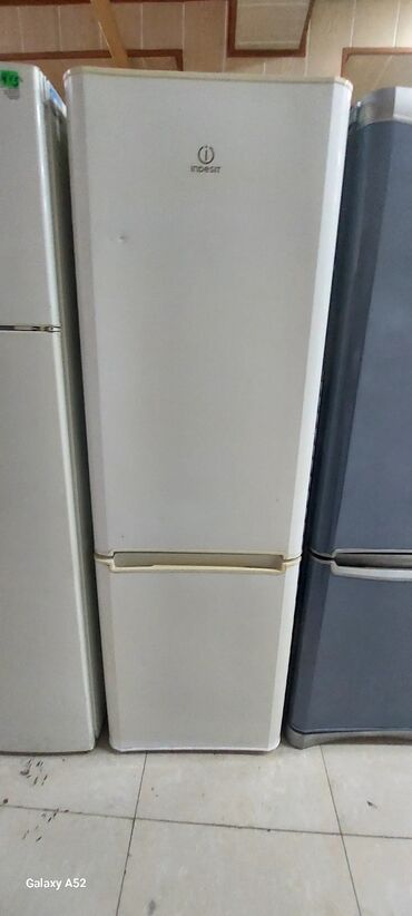 tap az ikinci əl vitrin soyuducu: Problemsizdir zəmanətlə satılır çeşidlerimiz çoxdur Qaraqarayevde 32
