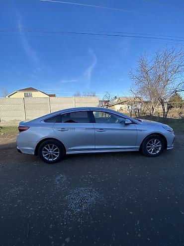 Hyundai: Hyundai Sonata: 2019 г., 2 л, Типтроник, Газ, Седан — 8