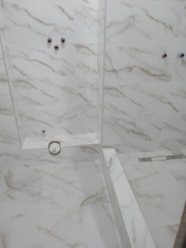 Другие стройуслуги: Услуги по укладке плитки для ванных комнат, кухонь и других помещений — 18