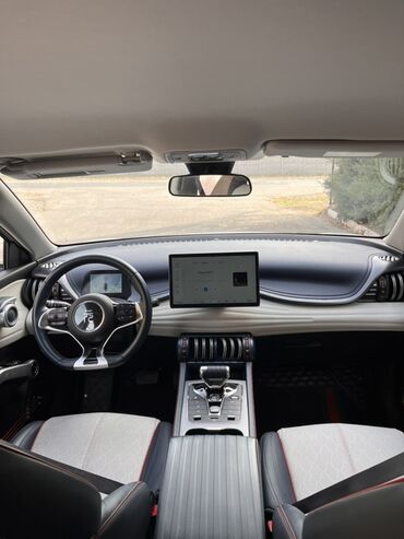 BYD: BYD Yuan Plus: 2022 г., Электромобиль — 10