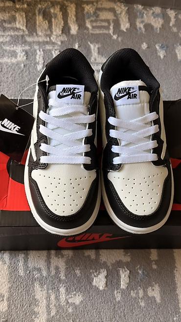 джордан обувь: Кроссовки Nike Air Jordan 1 Low (детские) - Цвет: чёрно‑белый — 2
