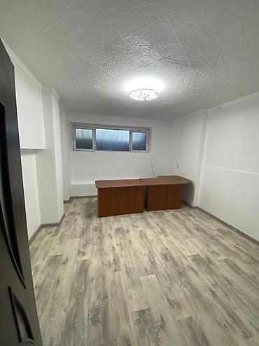 ком помещение: Аренда офисов, 105 м², В жилом комплексе, С отдельным входом, С отдельным сан узлом — 1