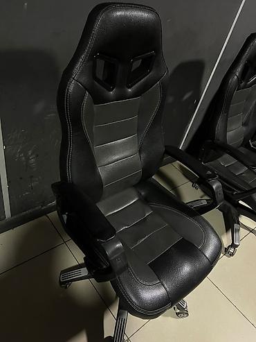 Игровые кресла: Игровые/офисные кресла в стиле автомобильного сиденья. Есть 50-60 шт — 4