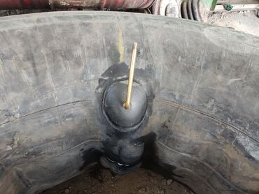 Другие тракторы: Ремонт грузовые камеры
Установка вентил (сасок) — 4