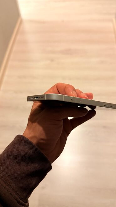 Apple iPhone: IPhone 12, 128 GB, Ağ, Face ID — 10