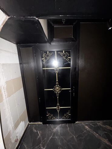 Giriş qapıları: 1ci şekldeki qapi 300AZN, diger qapilar ise 150 azn, Divan kreslo 400 — 11