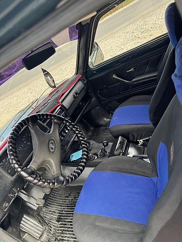 полироль авто: ВАЗ (ЛАДА) 4x4 Нива: 2002 г., 1.7 л, Механика, Бензин, Внедорожник — 5