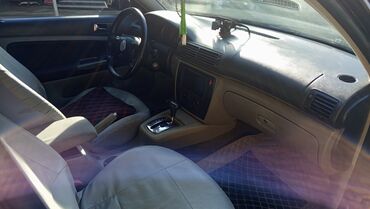 Volkswagen: Volkswagen Passat: 1.8 l | 2003 il Sedan — 5