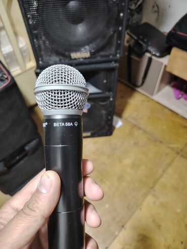 Səsgücləndiricilər, qulaqlıqlar və mikrofonlar: Shure QLXD4 simsiz mikrofon qəbuledicisi - Model: QLXD4 (Q51 — 9