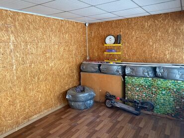 продаю дом район кудайберген: Контейнер под магазин сатылат