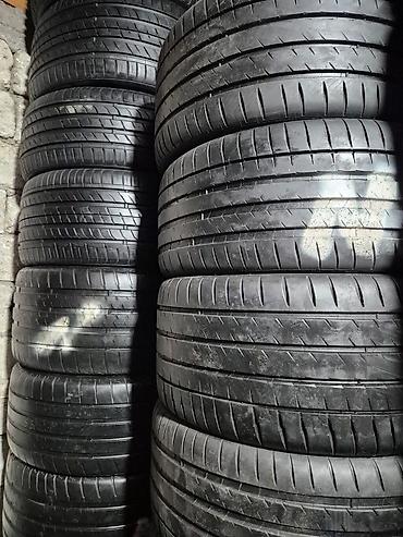 Təkərlər: Michelin şinləri 285/30 R20, 255/35 R20 Təkərlər demək olar ki — 2