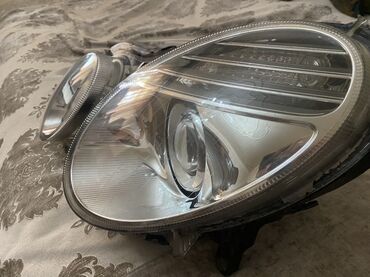 Faralar: Sol, Yaxın və uzaq vuran işıqlar Mercedes-Benz — 3