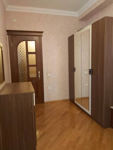 Uzunmüddətli kirayə mənzillər: Dərnəgül metrosuna yaxın,7 mkr,S.S.Axundov küçəsində,19 — 8