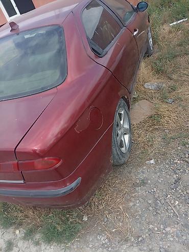 bmw arxa stop: Alfa Romeo 156 sedan – qırmızı rəng - Kuzov: 4 qapılı sedan, yan — 7