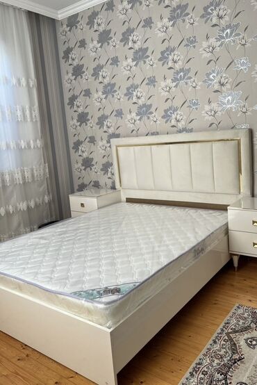 Divanlar: İkinəfərlik çarpayı, 2 tumba