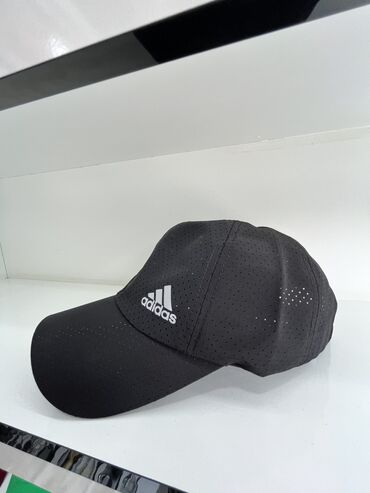 Baş geyimləri: Бейсболки премиюм класса .Производства Индии Бангладеш и есть — 11