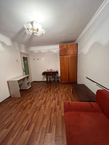 квартиру здаю: 2 комнаты, 25 м², 1 этаж