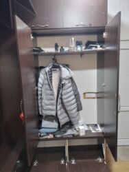 встроенная мебель для спальни: Б/у, С подъемным механизмом, Раскладной