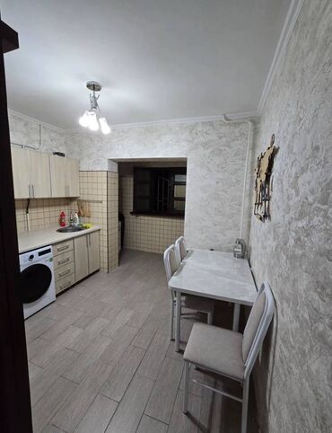 сколько стоят однокомнатные квартиры в бишкеке: 1 комната, 49 м², 106 серия, 1 этаж, Дизайнерский ремонт