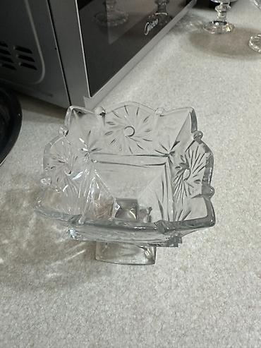 Digər dəstlər və servizlər: Şüşə/qəlibli kristal qablar dəsti Qiymətlər qablara görə dəyişir — 6