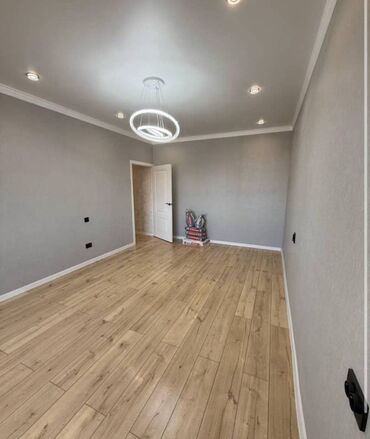 Продажа домов: 1 комната, 45 м², 106 серия улучшенная, 4 этаж, Евроремонт