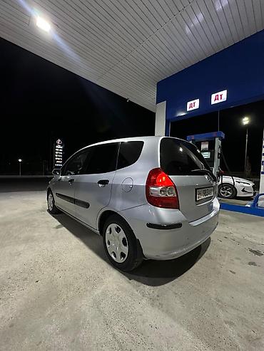 транс: Honda Jazz: 2003 г., 1.3 л, Механика, Бензин, Хэтчбэк — 3