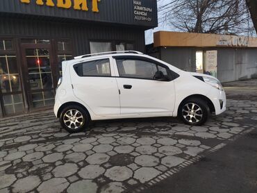 Chevrolet: Chevrolet Spark: 2012 г., 1 л, Автомат, Бензин, Хэтчбэк at lalafo.kg — 3 Chevrolet: Chevrolet Spark: 2012 г., 1 л, Автомат, Бензин, Хэтчбэк — 3