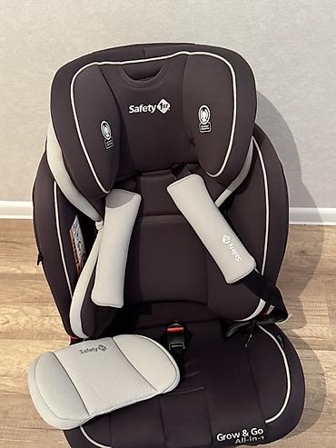 Колыбели: Uşaq beşiyi + döşək və Safety 1st avtomobil oturacağı dəsti Beşik: - — 5