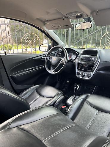 Chevrolet: Chevrolet Spark: 2017 г., 1 л, Бензин, Хэтчбэк — 6