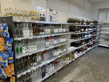 Стеллажи: Витрины, стеллажи, полки торговые металлические б/у, полка магазинная — 3