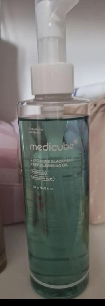 caladerm krema: Medicube Zero Pore Blackhead Deep Cleansing Oil – 205 ml - Dubinski — 1