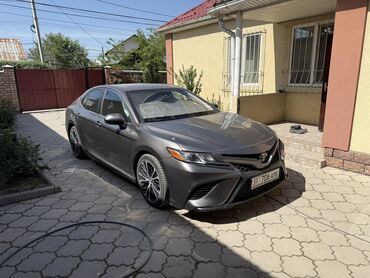 Toyota: Toyota Camry: 2018 г., 2.5 л, Автомат, Бензин, Седан