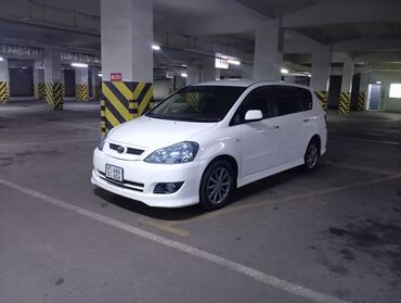 Toyota: Toyota Ipsum: 2004 г., 2.4 л, Автомат, Газ, Минивэн