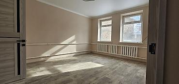 Продажа коттеджей и домов: Продаётся добротный кирпичный дом 85 кв.м на участке 3сотки в районе — 16