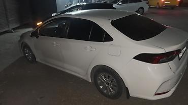 форд фокус кузов: Toyota Corolla: 2022 г., 1.8 л, Вариатор, Гибрид, Седан — 1