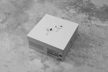 airpodslar: Airpods 2 PRO.YENIDIR,Qutusu bele achilmayib,REAL alicilar müraciet