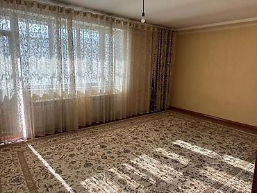 o store: 3 комнаты, Ошский мкр., Собственник, Парам без детей, от 6 месяцев, С мебелью полностью — 1