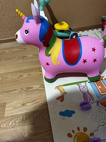 klaviatura oyuncaq: Uşaq üçün şişmə-atlama oyuncağı – Unicorn dizaynı - Parlaq çəhrayı — 2