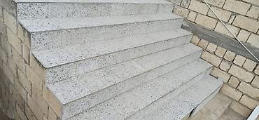 qaragilə ağacı satışı: Her növ daşlarmız mövcudur rial alıcıya endirim de olunacaq. envan — 5