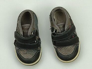 buty sportowe dla niemowlaka: Buty sportowe 20, Używany