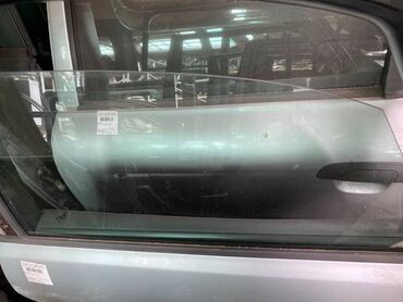 купить боковое стекло на спринтер: Стекло двери Audi A4 B5 1.6 БЕНЗИН 1999 задн. лев. (б/у) КУЗОВНЫЕ