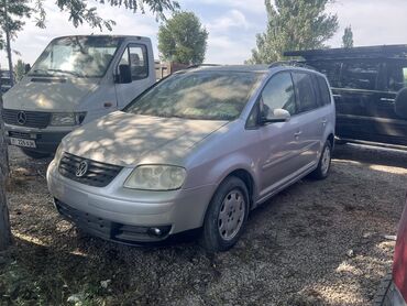 Volkswagen: Volkswagen Touran: 2004 г., 1.9 л, Механика, Дизель, Минивэн