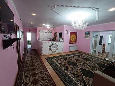 Посуточная аренда квартир: 6 комнат и более, Телевизор, Круглосуточное заселение, Парковка — 3