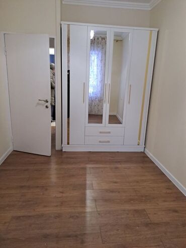 Продажа квартир: 3 комнаты, 80 м², 106 серия, 1 этаж — 9