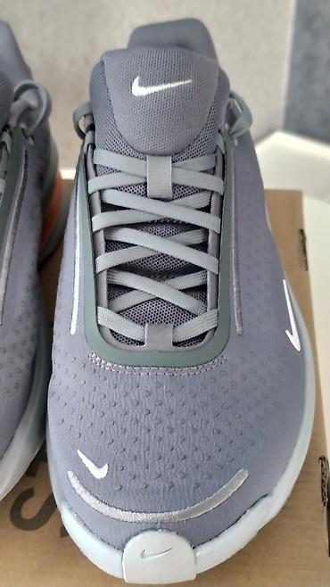 Кроссовки и спортивная обувь: Кроссовки Nike (USA) Размер 40,5 - 41. - Подошва: амортизирующая at lalafo.kg — 8 Кроссовки и спортивная обувь: Кроссовки Nike (USA) Размер 40,5 - 41. - Подошва: амортизирующая — 8