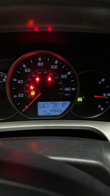 купить внедорожник тойота: Toyota RAV4: 2016 г., 2.5 л, Автомат, Бензин, Кроссовер — 10