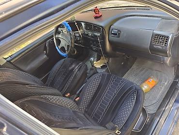 tsunami 100: Volkswagen Golf: 1994 г., 1.8 л, Бензин, Хэтчбэк — 5