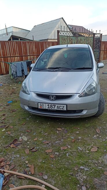 матор инжектир: Honda Fit: 2004 г., 1.3 л, Вариатор, Бензин, Хэтчбэк